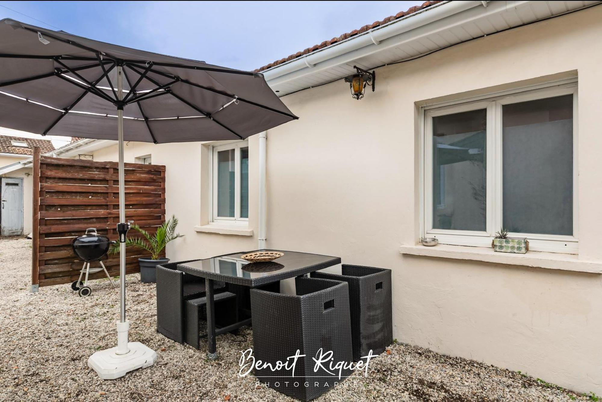 Maisonnette Jardin Merignac Villa ภายนอก รูปภาพ